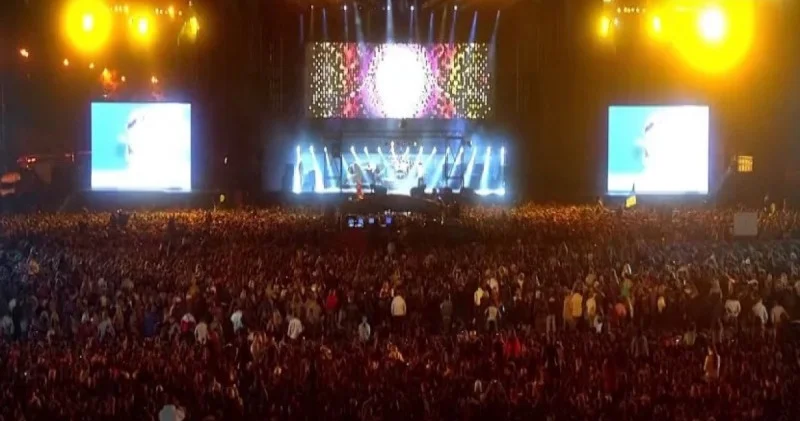 Nazirlik: Dövlət tədbirlərinə dəvət olunan müğənnilərə ödəniş...