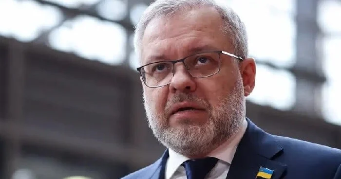 Qaluşenko nazir vəzifəsindən kənarlaşdırıldı