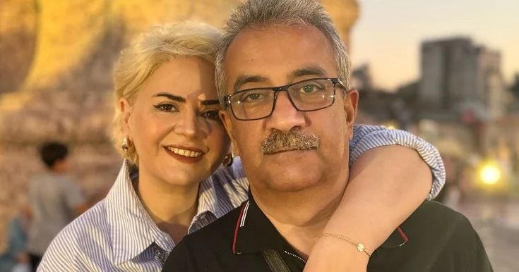 Rejissor xanımı teatrın direktorundan boşanır