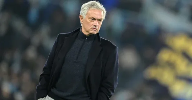 Mourinyonun İstanbulda qalması bu qiymətə başa gəlib