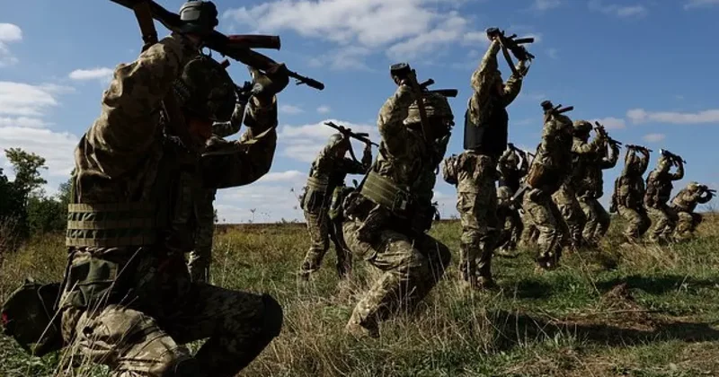 Кличко: Украина столкнулась с огромными проблемами в поиске солдат