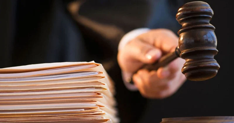 Danimarkada İsrail səfirliyinə hücumla bağlı iki İsveçli yeniyetmə mühakimə olunur