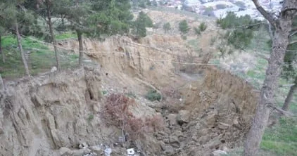 Əhmədlidə sürüşmə olub, monitorinq aparılır