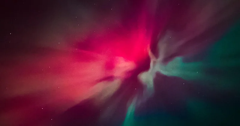 Ученые сообщили о формировании зон полярных сияний над Землей