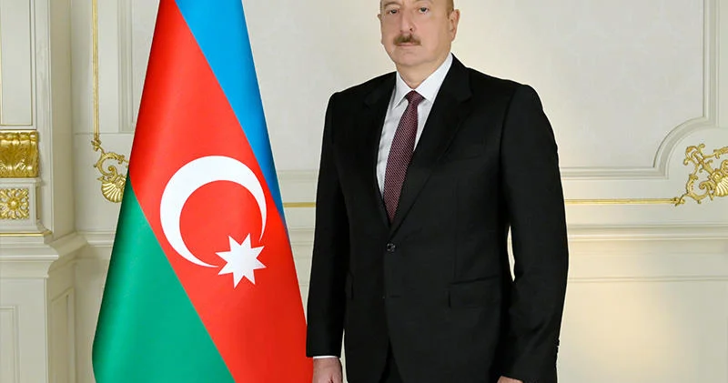 Президент Ильхам Алиев освободил от должности главу Исполнительной власти Гёйчайского района