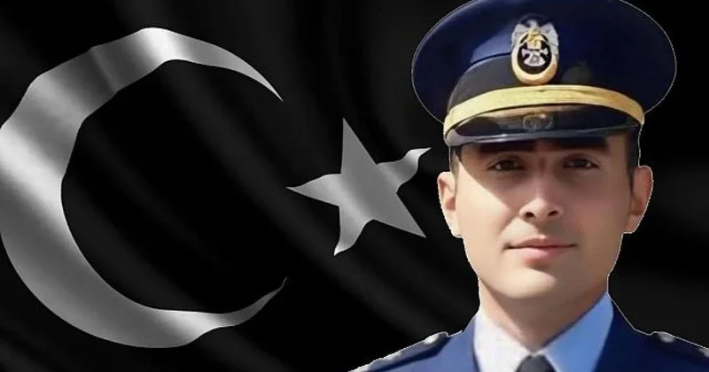 Ata olacaqdı şəhid Əmrə Altıokun evinin önündə Türk bayrağı asıldı