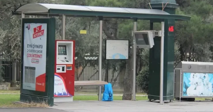 Bakıda avtobus dayanacağında ÖLÜM