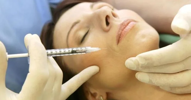 Almaniyada estetik əməliyyatlarla bağlı yeni qadağa: Əməliyyatdan əvvəl və sonra fotolar paylaşılmayacaq