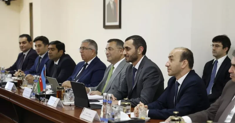 Азербайджан и Индонезия обсудили развитие систем социального обеспечения ФОТО