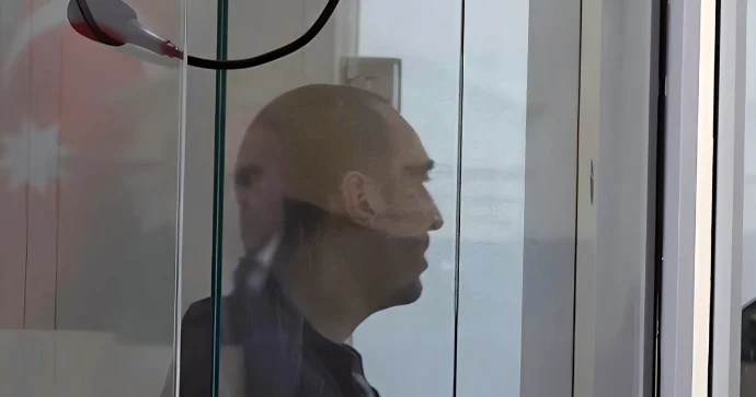 Narkotik istifadə etdiyi üçün öldürmüşəm Qardaşını qətlə yetirən Amin Nuri