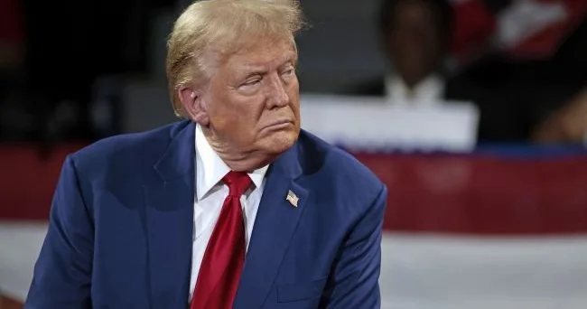 Tramp Rusiya və Ukrayna arasında müharibəyə son qoymaq cəhdlərinin uğursuz olduğunu etiraf edib