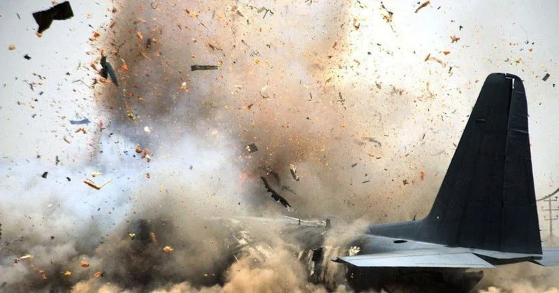 "Peşəkar pilotların idarə etdiyi etibarlı təyyarənin qəzaya uğraması..." ŞƏRH