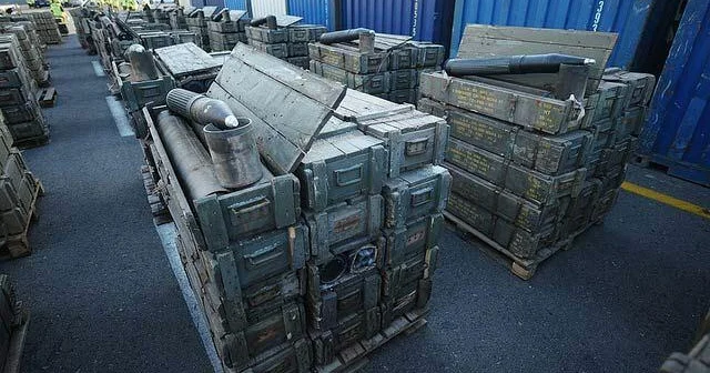 Швейцария сможет поставлять вооружения воюющим странам