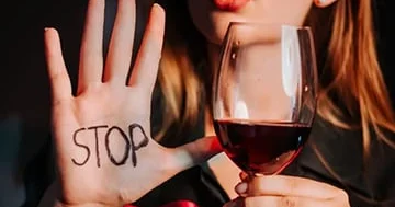 Saçqurutma maşını olmadan saçları qurutmağın əsas təhlükəsi...