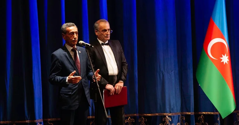 Аздрама презентовала премию Zəfər