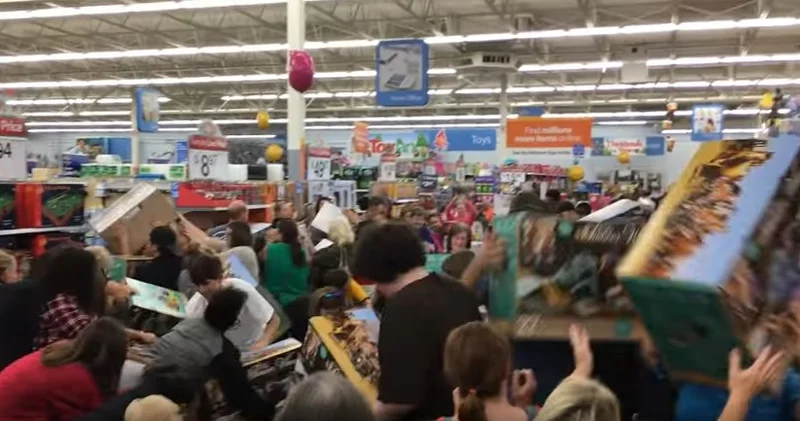 Пошлины Трампа разрушили традиции черной пятницы Minval Politika