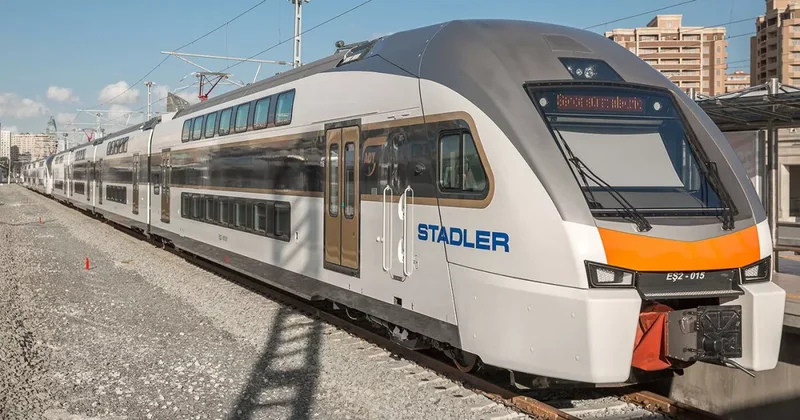 Сколько пассажиров перевезли азербайджанские поезда на праздник Победы? ЦИФРЫ