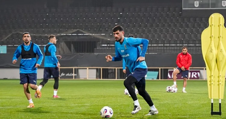 Azərbaycan millisinin İslandiya ilə oyun üçün məşqi davam edir FOTOLAR