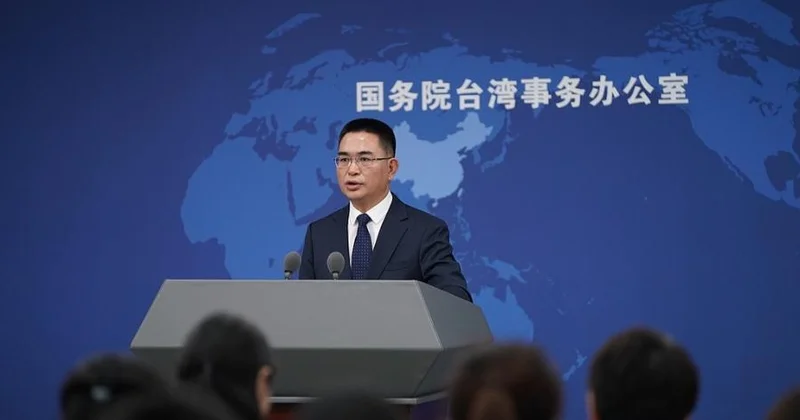 Çin Yaponiya liderinin Tayvanla bağlı açıqlamalarını sərt tənqid edib