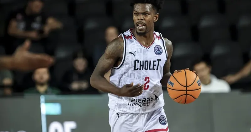 “Sabah” amerikalı ilə müqavilə imzaladı