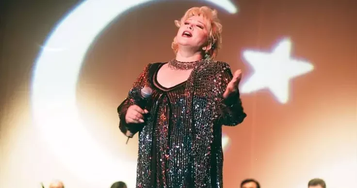 Məşhur türk müğənnisi Müezziz Abacı vəfat edib