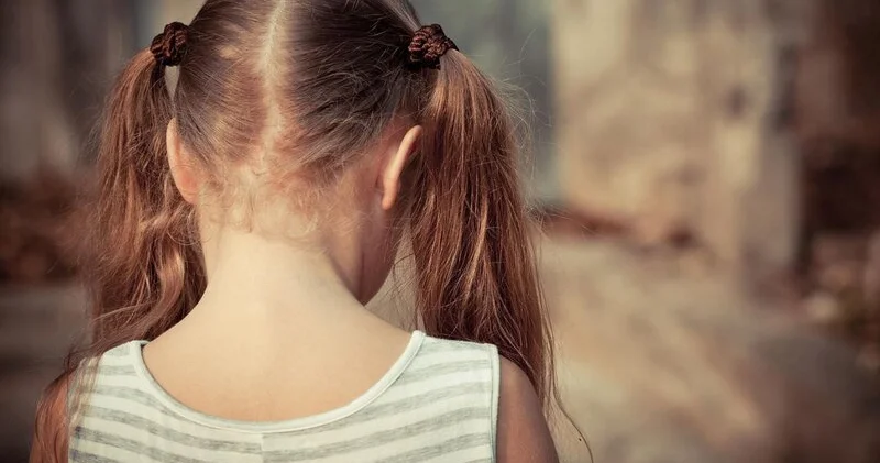 Dərzi sexində azyaşlı qıza zorakılıq edən oğlanın cəzası 16 ildən 4 ilə endirildi TƏFƏRRÜAT