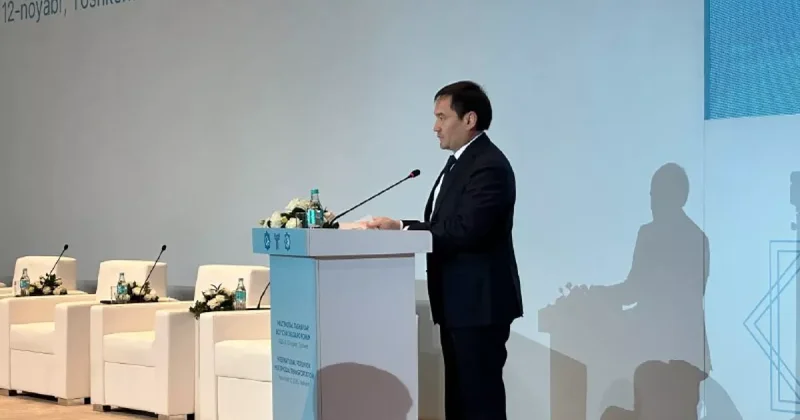 Махкамов: Железная дорога Китай Кыргызстан Узбекистан станет ключевым коридором в Центральной Азии