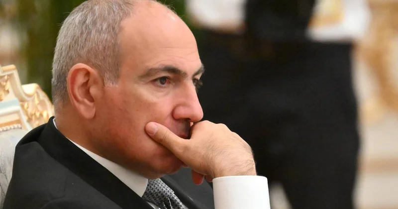 Пашинян опубликует все документы о переговорах с Азербайджаном