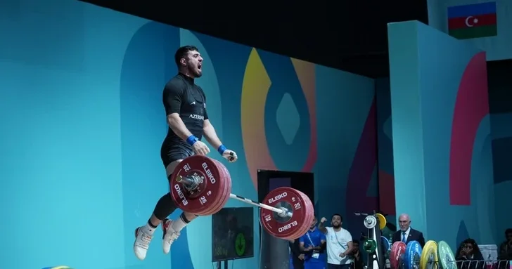 Новая медаль в копилку Азербайджана: тяжелоатлет Дадашбейли завоевал серебро на Исламиаде