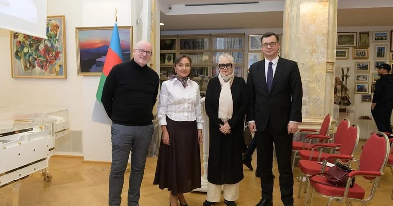 Məşhur yazıçının kitabı Vyanada təqdim edildi