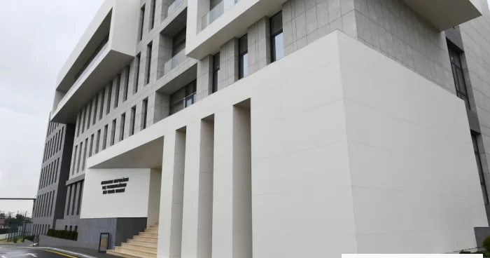 Həkim kosmetoloqların tibbi təhsili olmayıb I Cinayət işi başlanıb