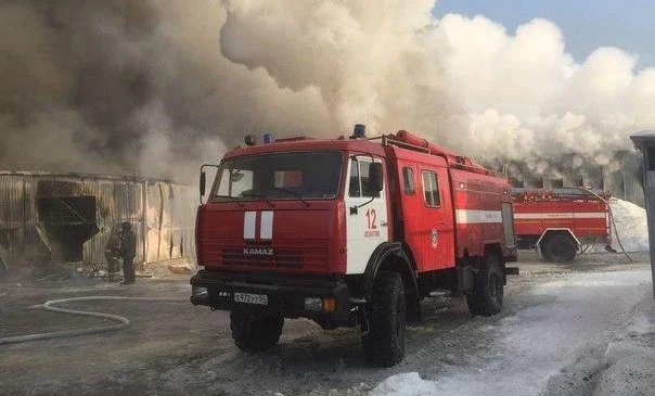 Təcili: Rusiyada silah anbarı yanır VİDEO