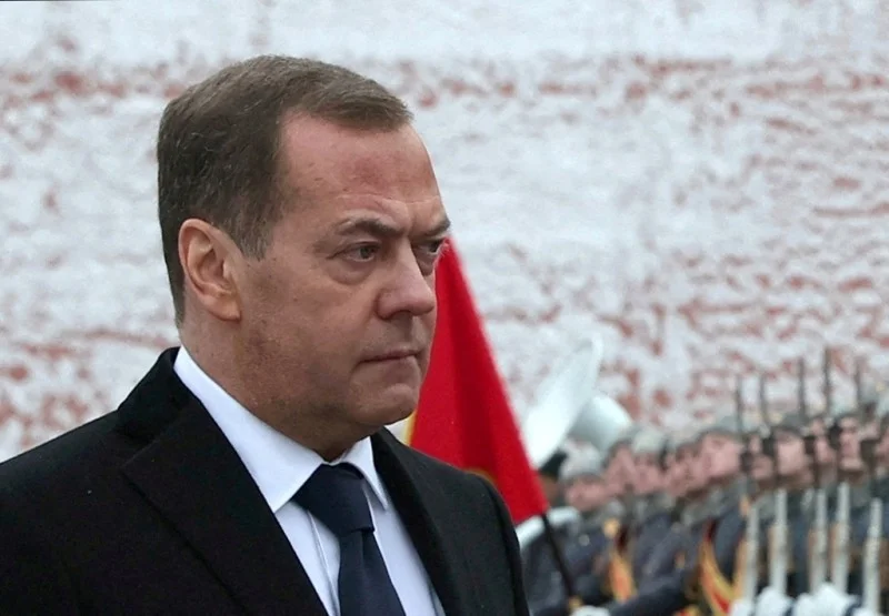 Medvedev Çinin ali rəhbərləri ilə görüşlər keçirəcək