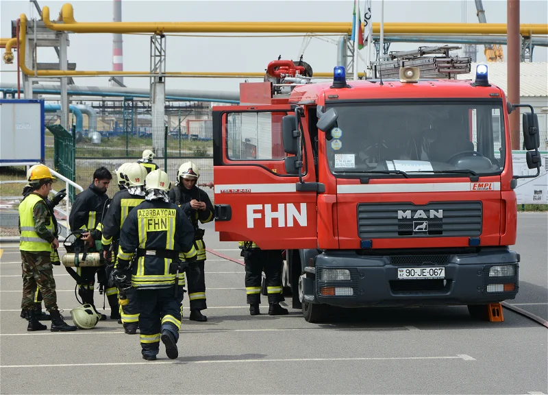 FHN: Ötən sutka 18 yanğına çıxış olub: 11 nəfər xilas edilib VİDEO