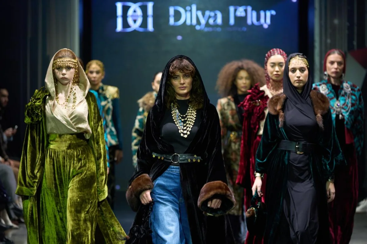 17й сезон Azerbaijan Fashion Week: Модный диалог культур и устойчивое будущее ФОТО