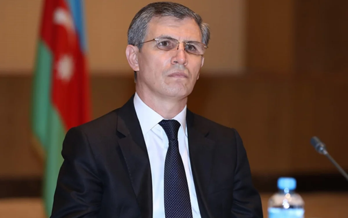 Zahid Oruc üçün 700 qram qızıl götürdü Məhkəmə işi