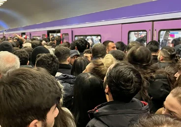 Son günlər metroda nə baş verir? Video