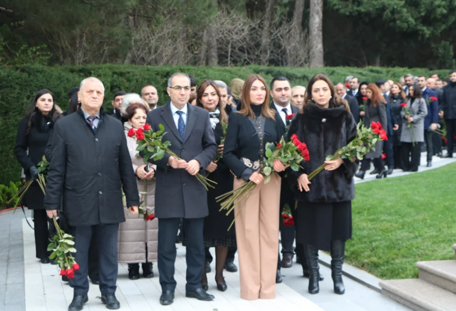 Azərbaycan Universitetində Ümummilli Lider Heydər Əliyevin xatirəsi anılıb AZƏRTAC