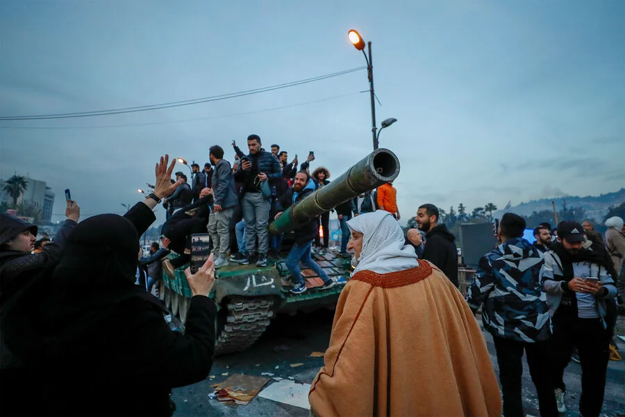 Rusiya Suriyanın yeni hakimiyyəti ilə əlaqə qurdu