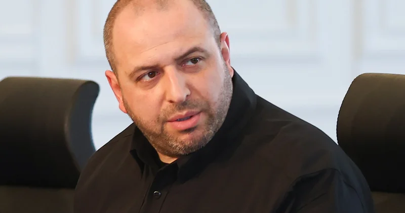 Руководство ФБР тайно провело в США ряд встреч с Умеровым