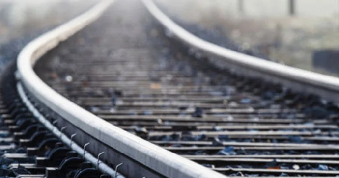 Dəmir yolu nəqliyyatı ilə sərnişin daşınması 20 faiz artdı