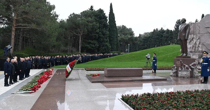 Azərişıq və Azərenerji də anım günü ilə bağlı tədbirlər keçirilib