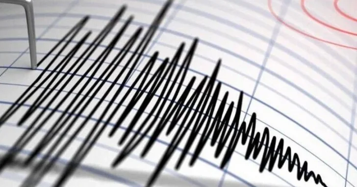 Очередное мощное землетрясение в Японии: предупреждение о цунами отменено
