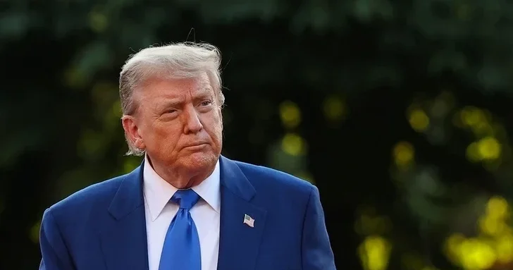 Нижняя палата Конгресса отклонила попытку импичмента Трампа