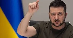 Zelenski Donbasla bağlı referenduma icazə verir