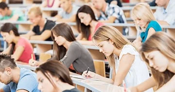 Ölkədə ali təhsil müddəti azalacaq? TƏHSİL EKSPERTİ AÇIQLADI