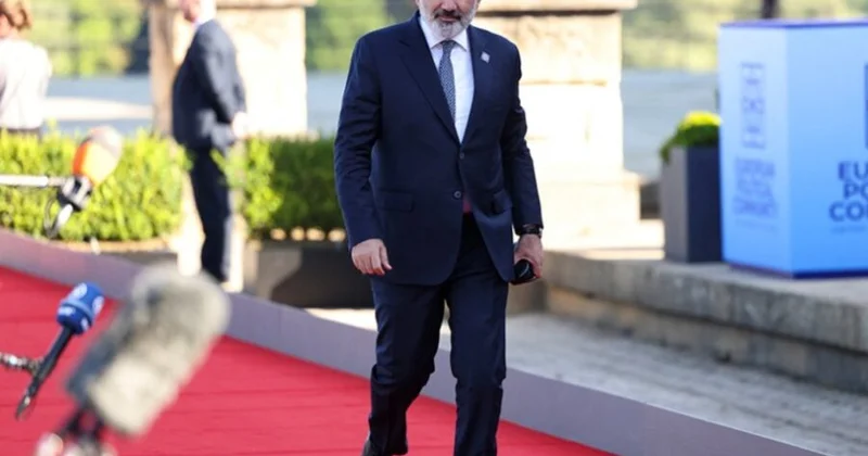 Paşinyan Rusiyaya gedərkən tapşırıq verdi Qarabağ erməniləri təşvişdə