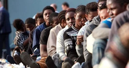 Kosovo ABŞ ın deportasiya etdiyi miqrantları qəbul edir