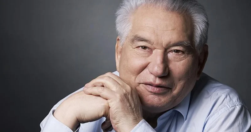 Ağ yağış Çingiz Aytmatovun hekayəsi