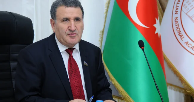 İsa Həbibbəylinin Ramiz müəllim problemi